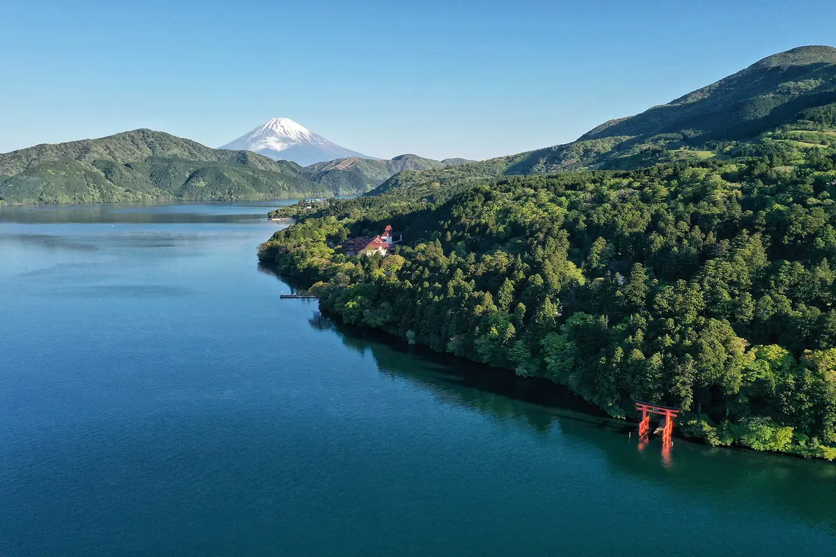 Lake Ashi, Hakone Shrine torii and Mount Fuji seen across Hakone